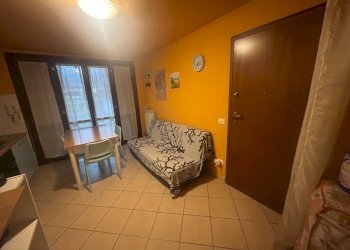 Foto 1 - Independent house via garzella
 
35, Cascina - photo 1