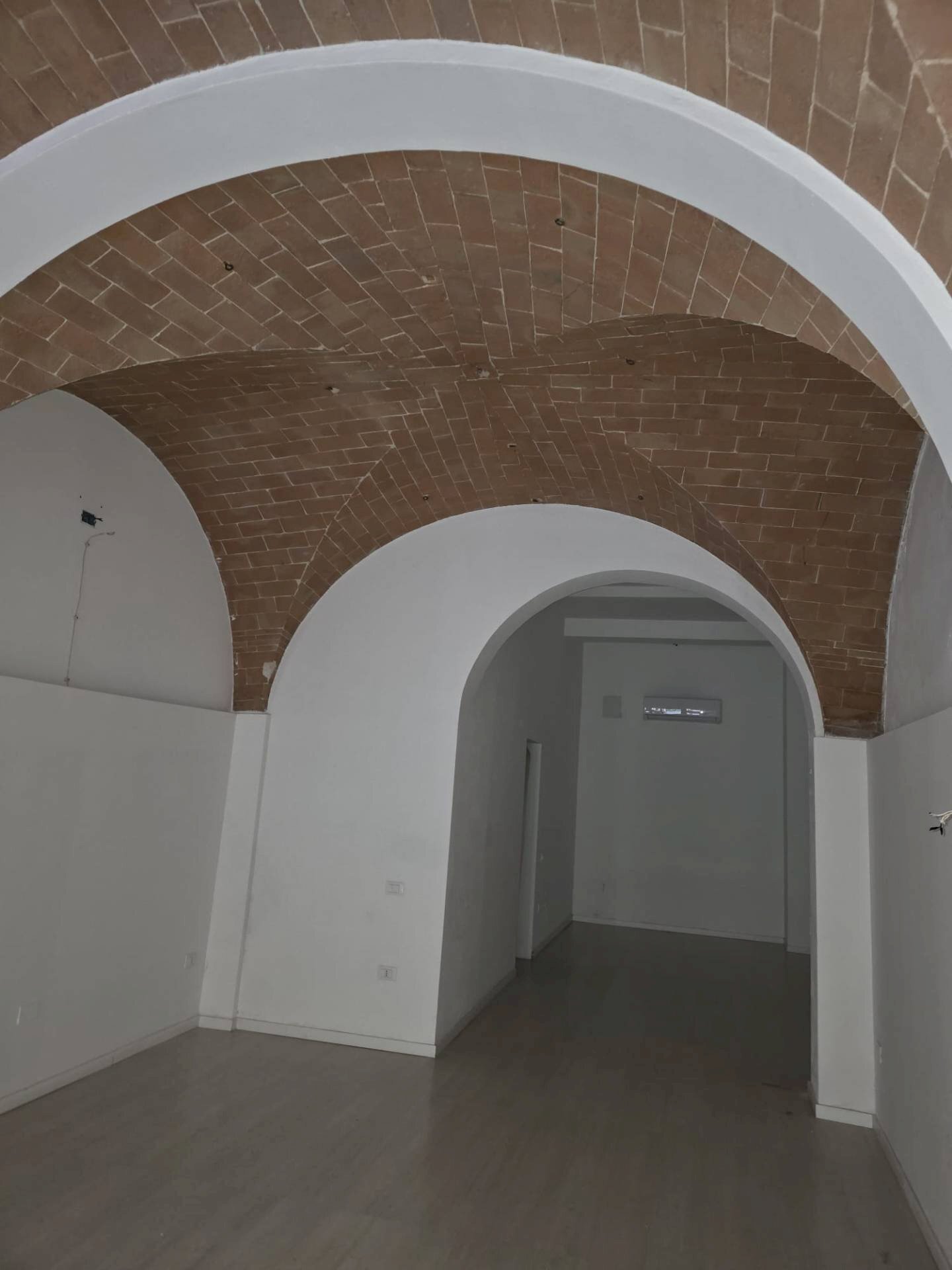 Foto 2 - Attività Commerciale corso matteotti, Pontedera - foto 2