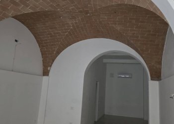 Foto 2 - Attività Commerciale corso matteotti, Pontedera - foto 2