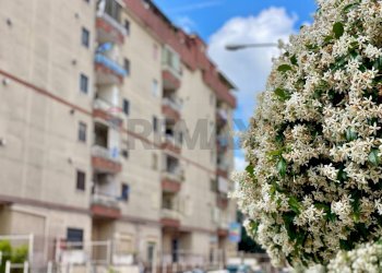 Edificio all\'aperto - Attico VIA TEVERE
 
49, Marano di Napoli - foto 1