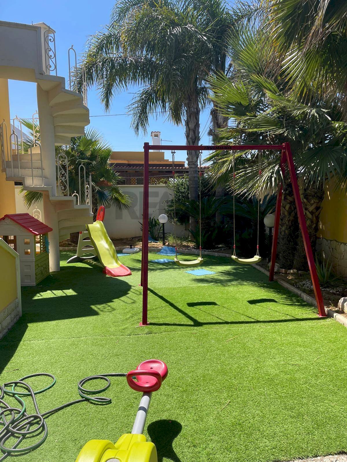 Giardino - Casa indipendente Via San Remo
 
snc, Torchiarolo - foto 3