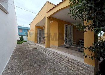 Casa all\'aperto - Casa indipendente Via San Remo
 
snc, Torchiarolo - foto 9