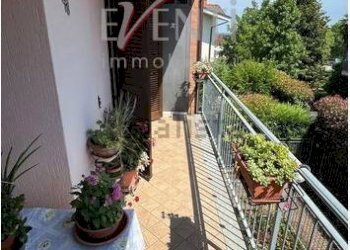 Foto 5 - Trilocale VIA 25 APRILE
 
4, Cumiana - foto 5