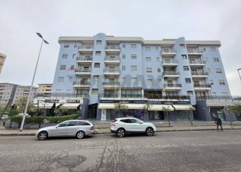 Edificio all\'aperto - Appartamento Via G.F. Falcone
 
22, Cosenza - foto 1