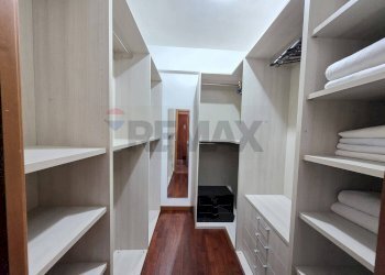 Cabina armadio - Appartamento Via G.F. Falcone
 
22, Cosenza - foto 11