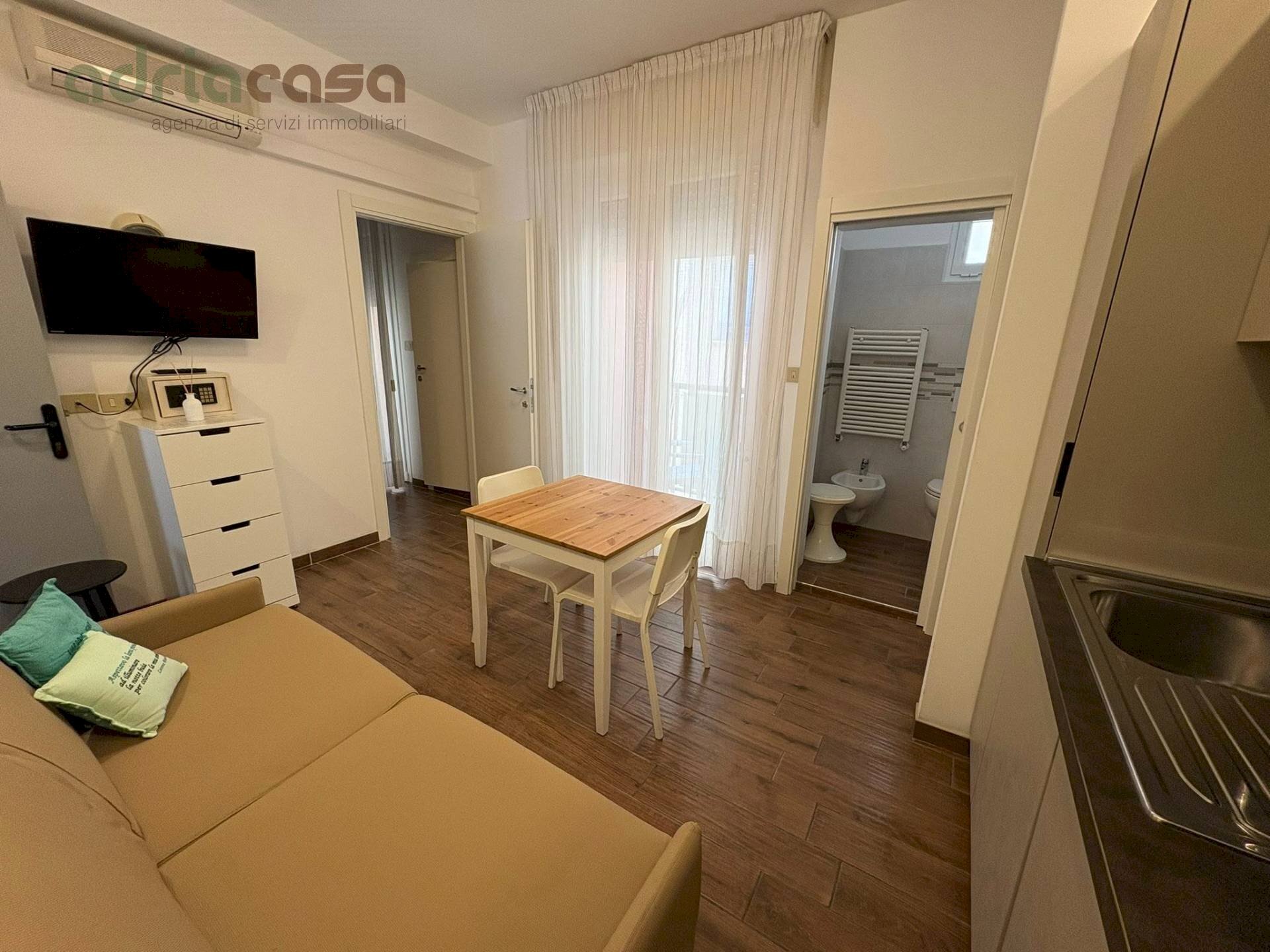 Foto 2 - Bilocale Via Perosi, Riccione - foto 2