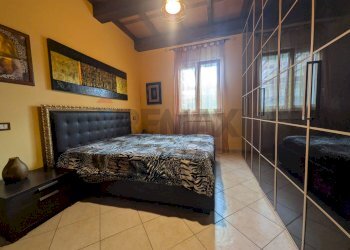 Camera / camera da letto - Casa semi indipendente via moneta
 
30, Carrara - foto 15