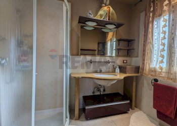 Bagno - Casa semi indipendente via moneta
 
30, Carrara - foto 12