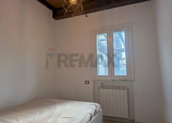 Camera / camera da letto - Casa semi indipendente via moneta
 
30, Carrara - foto 18