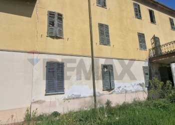 Edificio all\'aperto - Villa via Vecchia di Valenza
 
13, Sale - foto 3