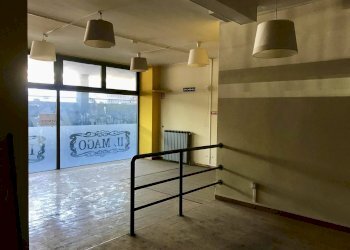 Foto 4 - Locale Commerciale Via Manin
 
30, Varese - foto 4