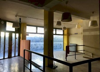 Foto 5 - Locale Commerciale Via Manin
 
30, Varese - foto 5