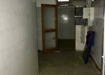 Foto 13 - Locale Commerciale Via Manin
 
30, Varese - foto 13