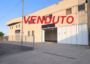 Foto 1 - Shed Curno - photo 1