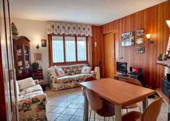 Foto 2 - Bilocale Via Cluren
 
4, Castione della Presolana - foto 2