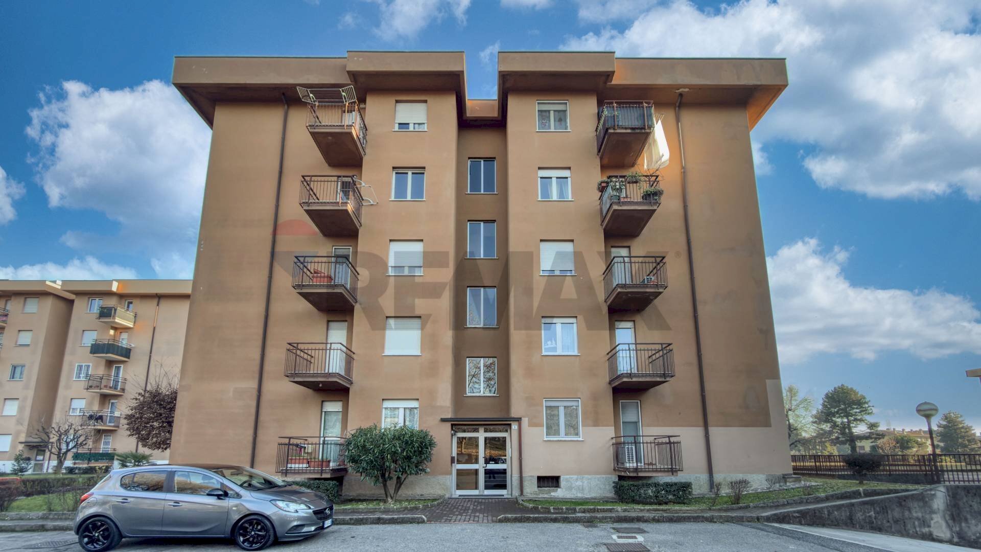 Edificio all\'aperto - Trilocale via giorgio amendola
 
6, Trezzo sull'Adda - foto 1