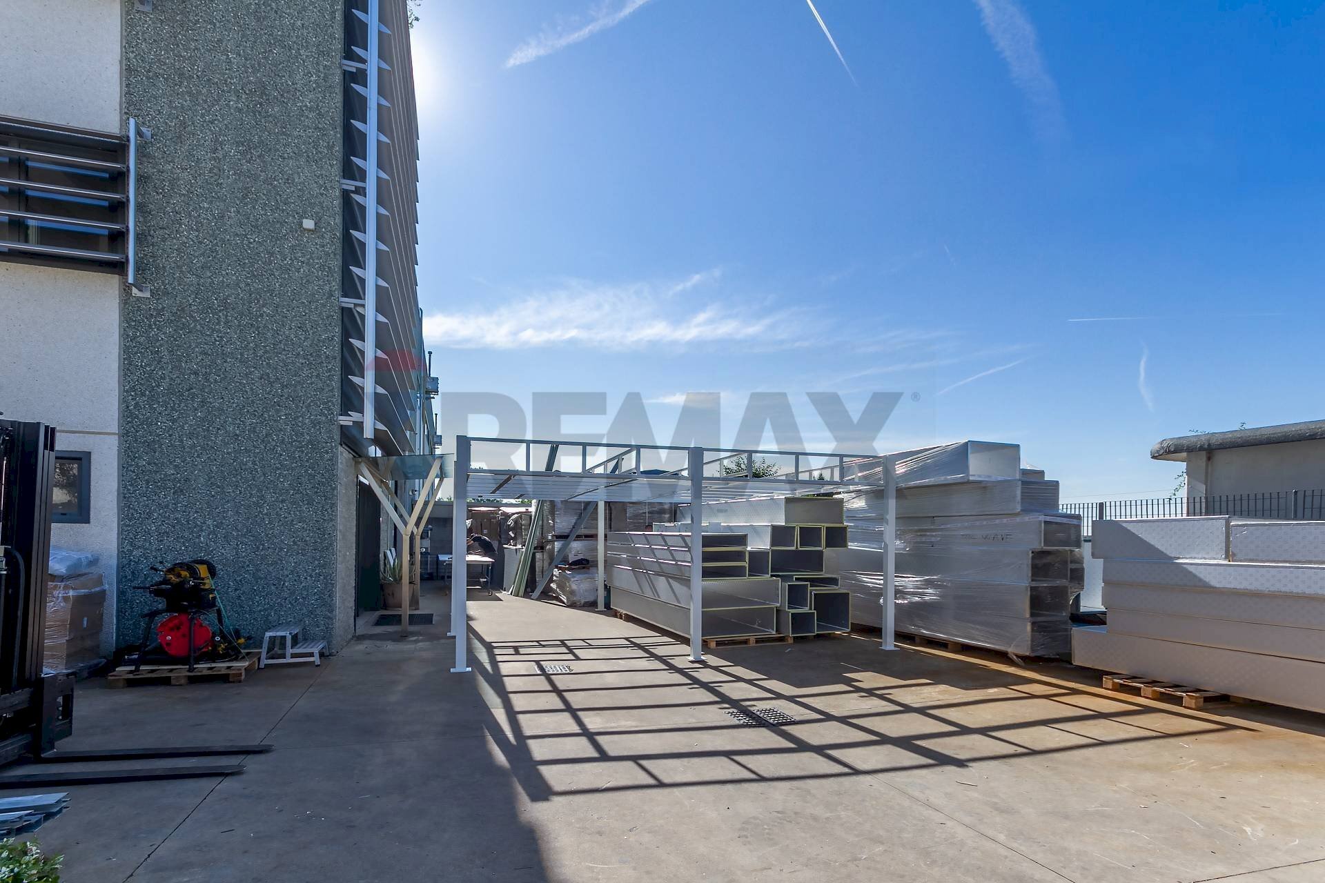 Terrazza - Capannone Pozzo d'Adda - foto 2