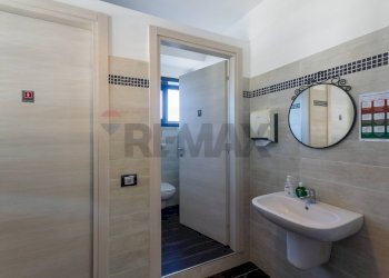 Bagno - Capannone Pozzo d'Adda - foto 13