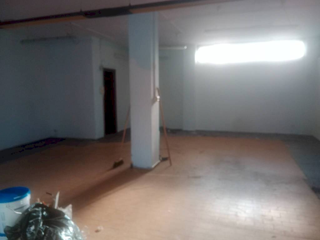 Magazzino - Shop via Cimabue, Carpi - photo 1