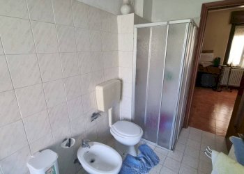 Bagno - Casa indipendente corso Camillo Benso di Cavour, 36, Gattinara - foto 25