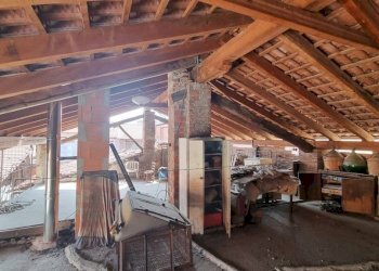 Stanza non arredata - Casa indipendente corso Camillo Benso di Cavour, 36, Gattinara - foto 31