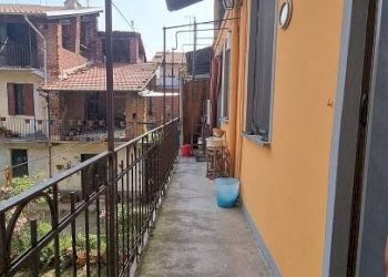 Balcone - Casa indipendente corso Camillo Benso di Cavour, 36, Gattinara - foto 37
