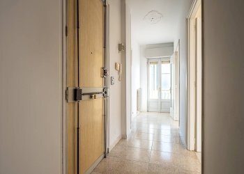 Attic Rivoli - photo 5