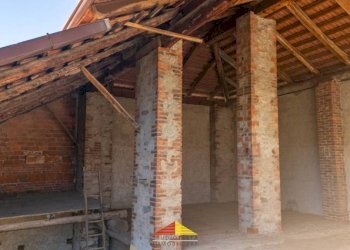 Facciata - Rustic via Cesare Pavese, 3, Piasco - photo 9