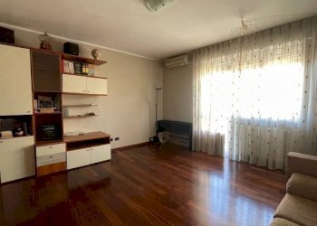 Soggiorno - Trilocale viale Fulvio Testi, 176, Cinisello Balsamo - foto 7