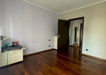 Camera da letto - Trilocale viale Fulvio Testi, 176, Cinisello Balsamo - foto 23