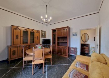 Salone - Trilocale via Guido Agosti, 4A, Genova (zona Cornigliano) - foto 1