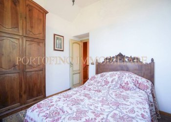 Camera da letto - Appartamento corso Goffredo Mameli, 377, frazione San Massimo, Rapallo - foto 16