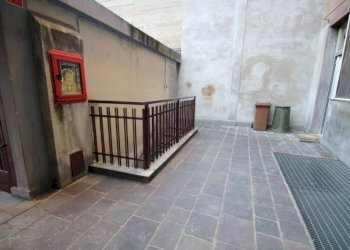 Cortile interno - Shop via Pavia, Milano - photo 18