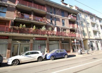 Facciata - Shop via Pavia, Milano - photo 20