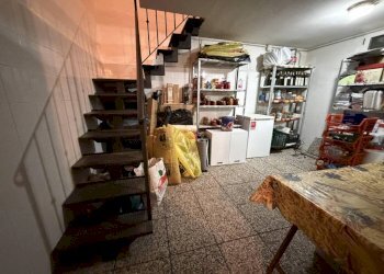 Cantina - Casa indipendente via dell'Industria, 80, Bologna (zona San Vitale) - foto 24