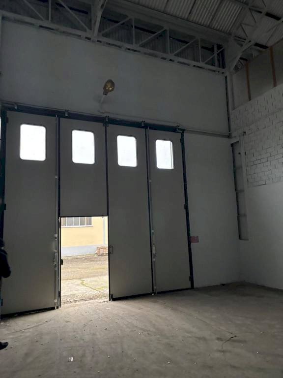Interno non residenziale - Capannone strada della Paiola, 951, Pavia - foto 2