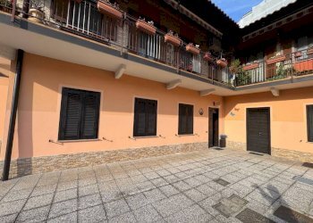 Cortile interno - Trilocale via 22 Marzo, 16, Samarate - foto 1