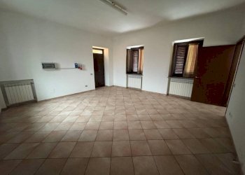 Cucina - Trilocale via 22 Marzo, 16, Samarate - foto 14