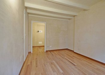 Camera da letto - Quadrilocale via delle Scuole, 6, Mondovì - foto 7