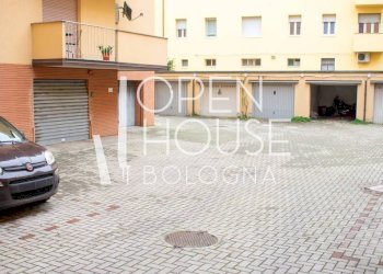 Cortile interno - Appartamento Bologna (zona Murri) - foto 39