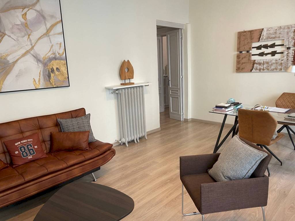 Camera da letto - Appartamento via Giuseppe Mazzini, 1, Torino (zona Centro) - foto 2