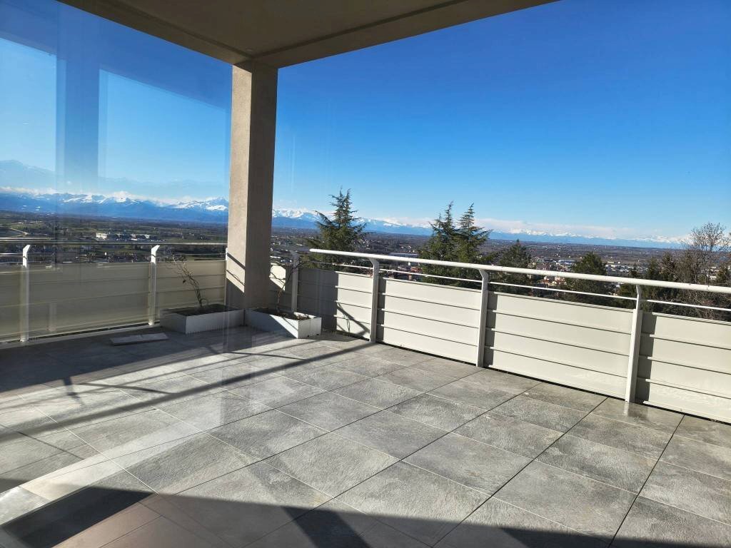 Terrazzo - Trilocale via Porta di Vasco, 21, Mondovì - foto 1