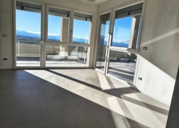 Cucina - Three-room apartment via Porta di Vasco, 21, Mondovì - photo 8