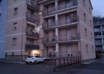 Facciata - Appartamento via 1 Maggio, 8F, Sondalo - foto 1