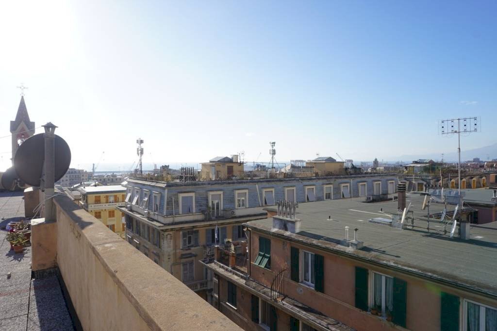 Vista - Trilocale via Gerolamo Pittaluga, Genova (zona Sampierdarena) - foto 1