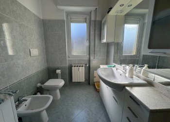 Bagno - Appartamento piazzale Giardino Fiorito, Genova (zona Pegli) - foto 18