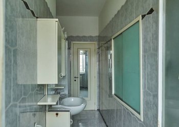 Bagno - Appartamento corso Ernesto Bosio, 23, Pinerolo - foto 19