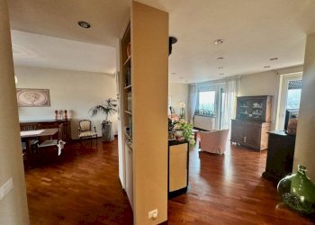 Salone - Appartamento via Martiri della Libertà, 171, Occhieppo Inferiore - foto 10