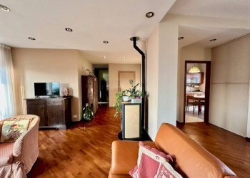 Salone - Appartamento via Martiri della Libertà, 171, Occhieppo Inferiore - foto 11