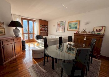 Salone - Appartamento corso Jacopo Lombardini, 38, Torre Pellice - foto 1